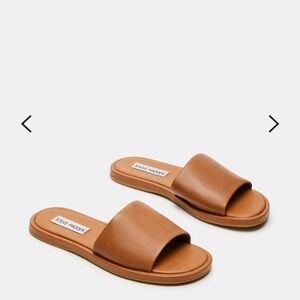 Steve Madden Tan Sandals